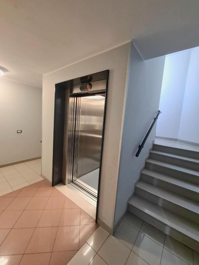 Milano Santa Giulia Business Apartment - Olimpiadi 26 Экстерьер фото